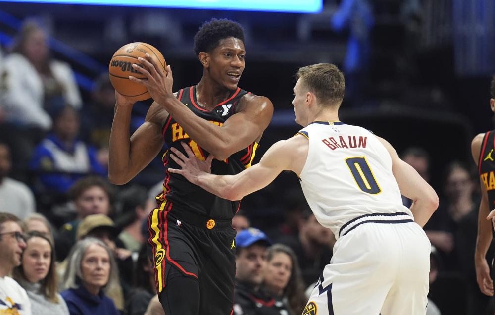 岌岌可危 岌岌可危