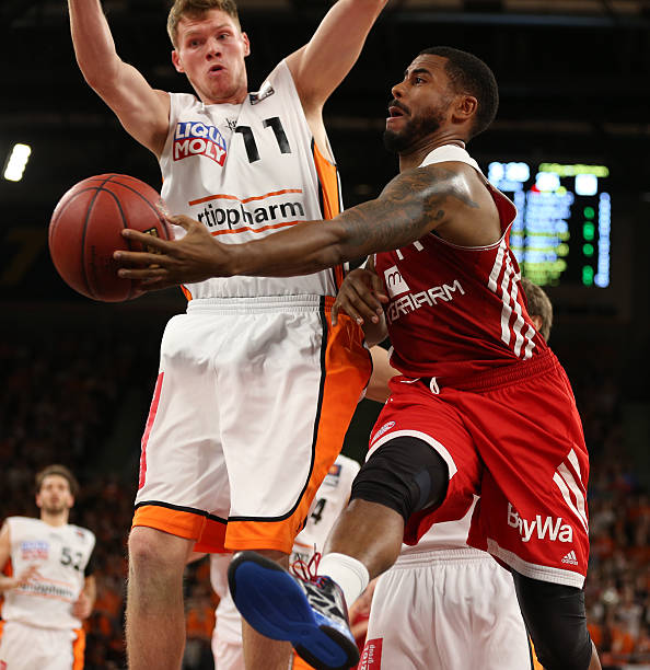 出的处罚措 出的处罚措