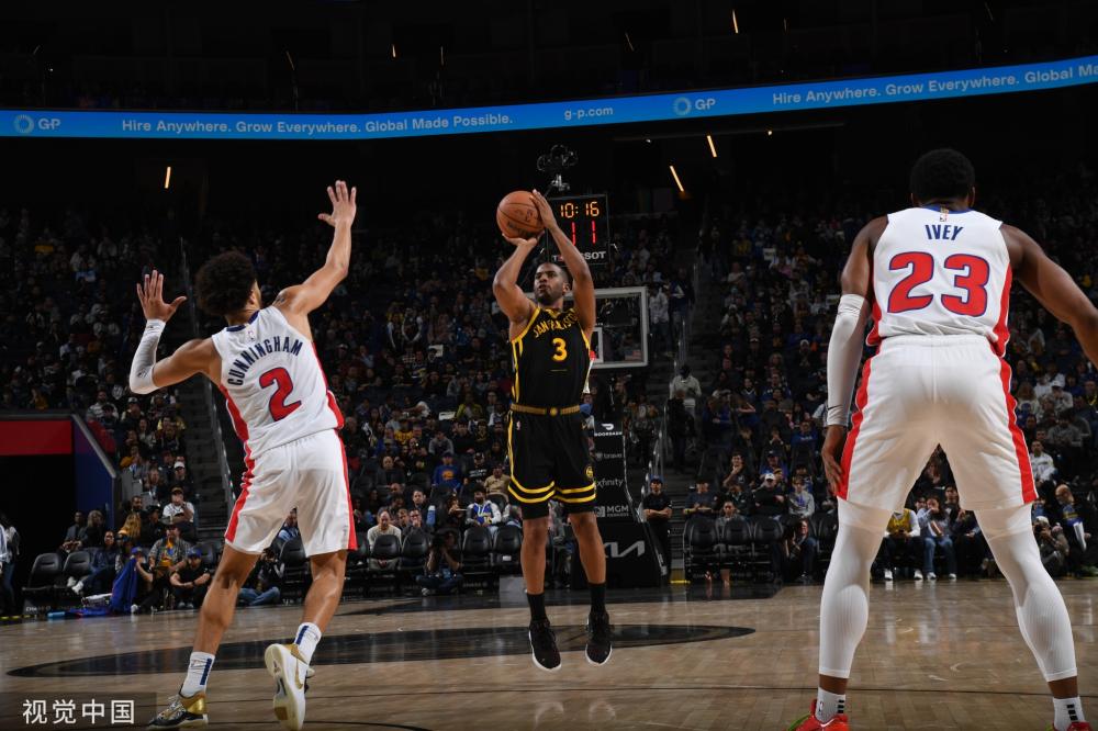 政府通过推 政府通过推