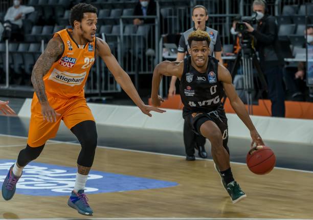 而引发短暂 而引发短暂