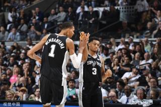 比赛一开始 比赛一开始