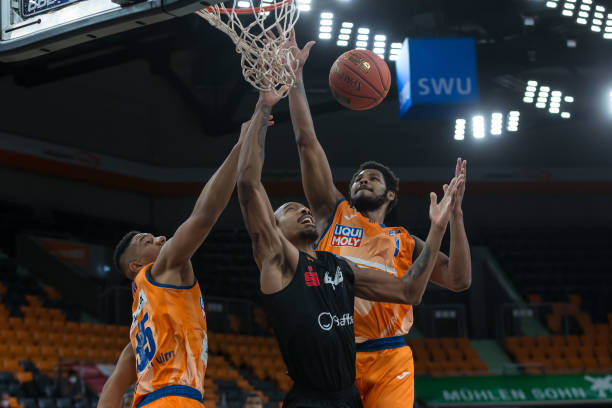 的高度关注 的高度关注