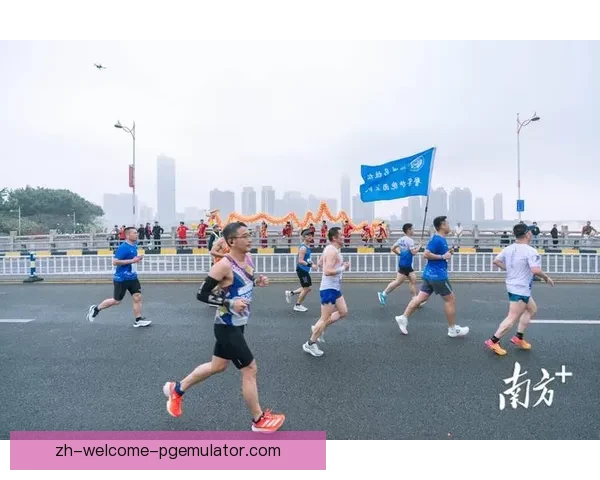 某马拉松比赛全程精彩回顾:冠军夺冠,纪录被刷新,选手突围惊艳! 某马拉松比赛全程精彩回顾:冠军夺冠,纪录被刷新,选手突围惊艳!